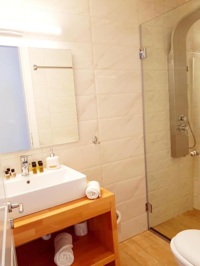 Reiki Apartments Ereikoussa 外观 照片